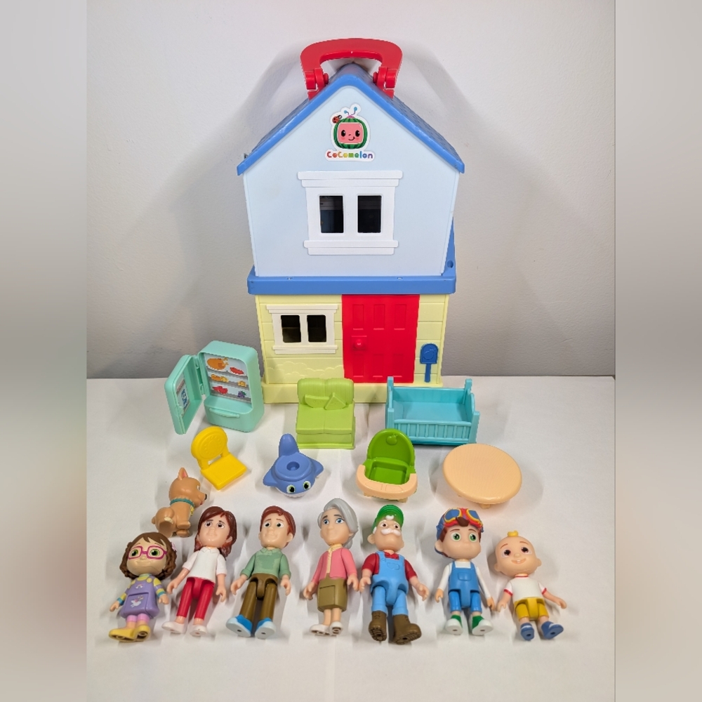 CoComelon Deluxe Family House With Music And Sounds